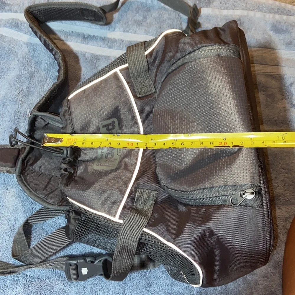 Nwot Outward Hound Front or Back Pet Carrier Frontpack Backpack